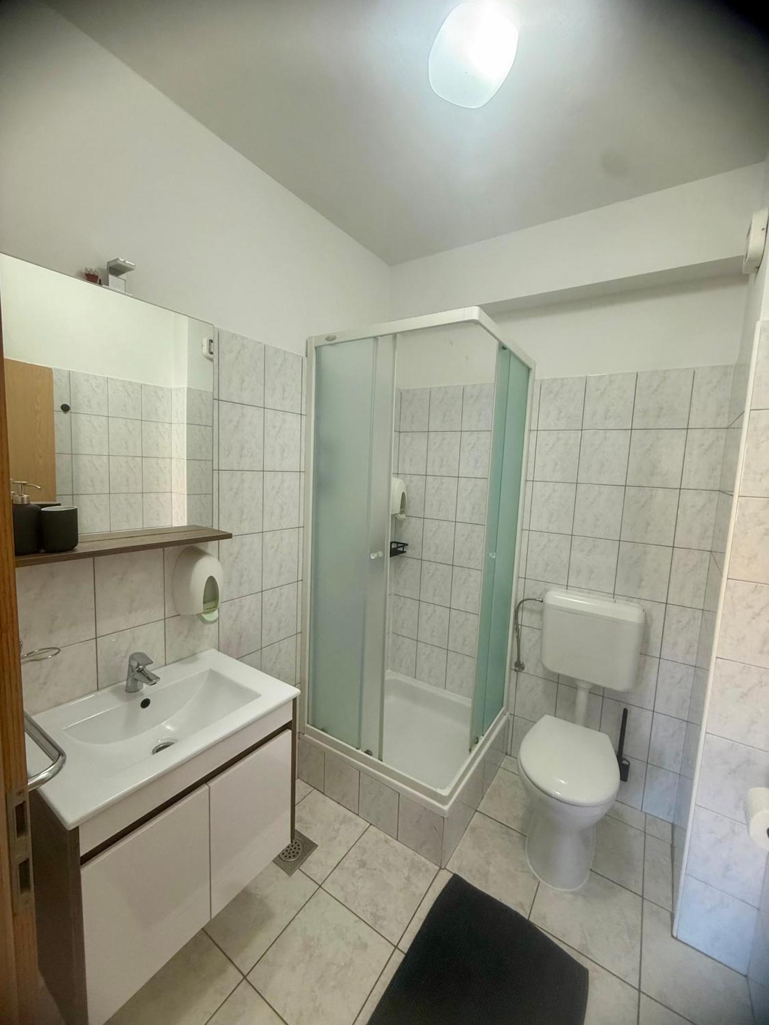 Apartments Ana & Ita โนวาลยา ภายนอก รูปภาพ