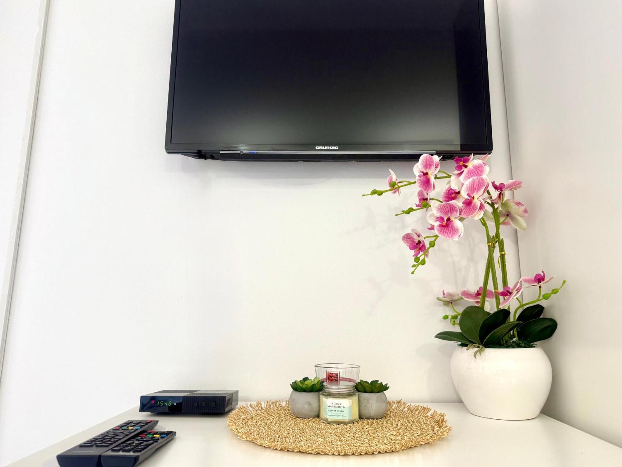 Apartments Ana & Ita โนวาลยา ภายนอก รูปภาพ