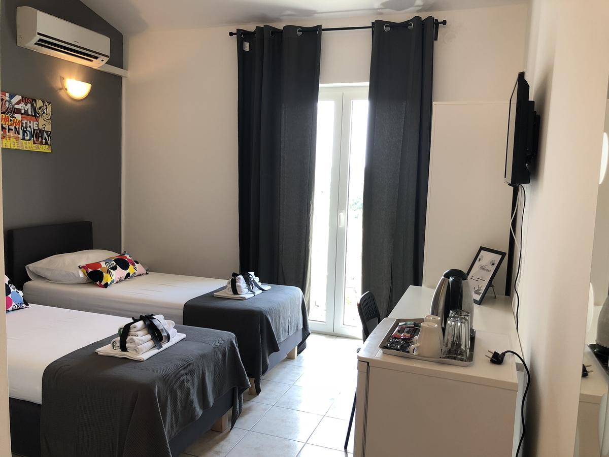 Apartments Ana & Ita โนวาลยา ภายนอก รูปภาพ
