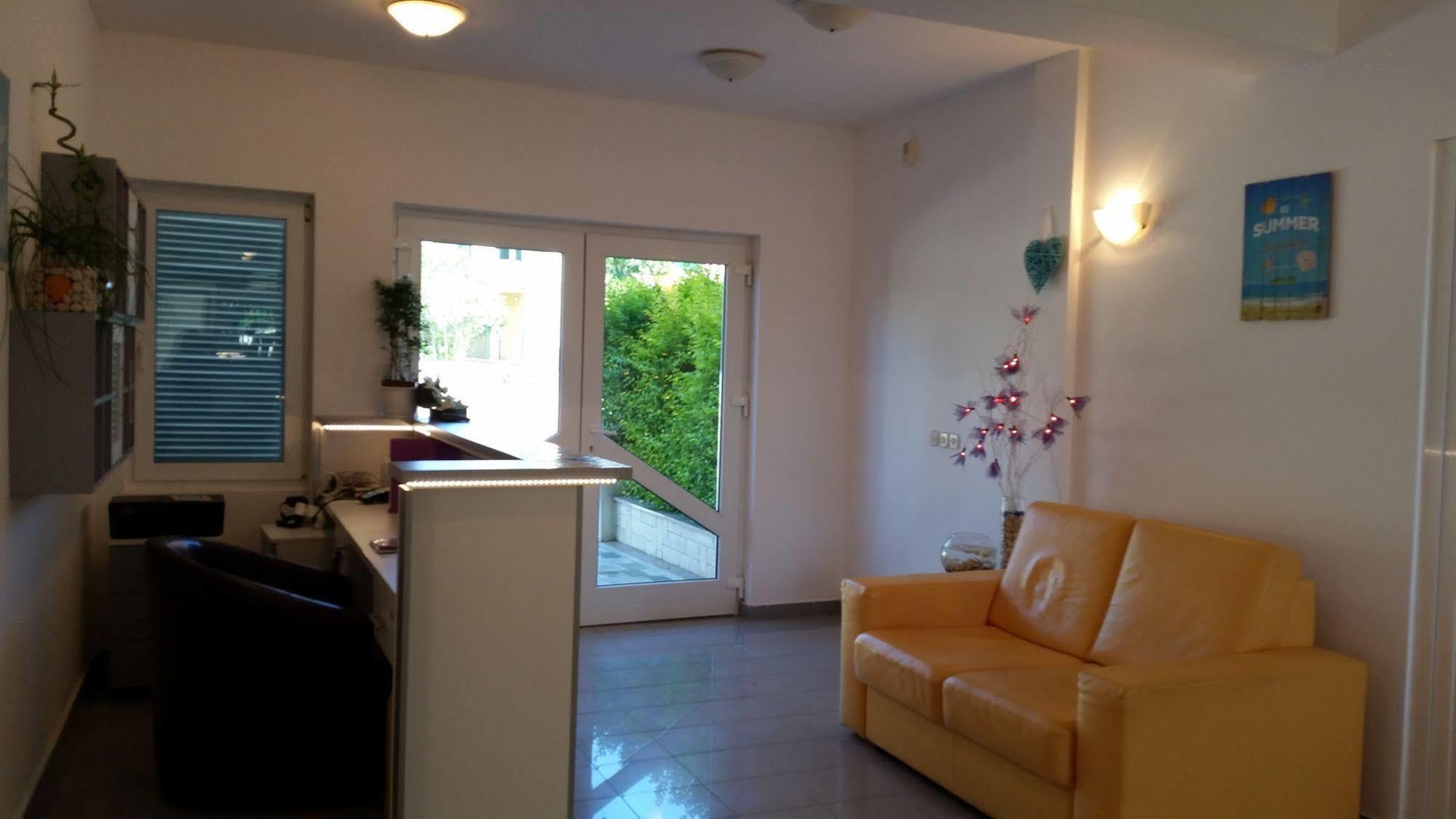 Apartments Ana & Ita โนวาลยา ภายนอก รูปภาพ